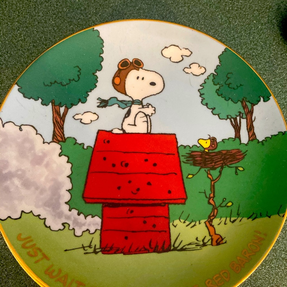 Peanuts collectible plate